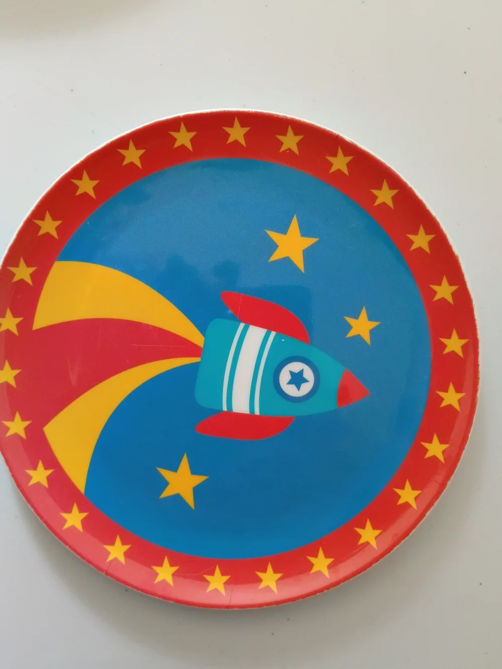 4 Children's Space & Car Themed Plates - Blue, Red, Cream, Green